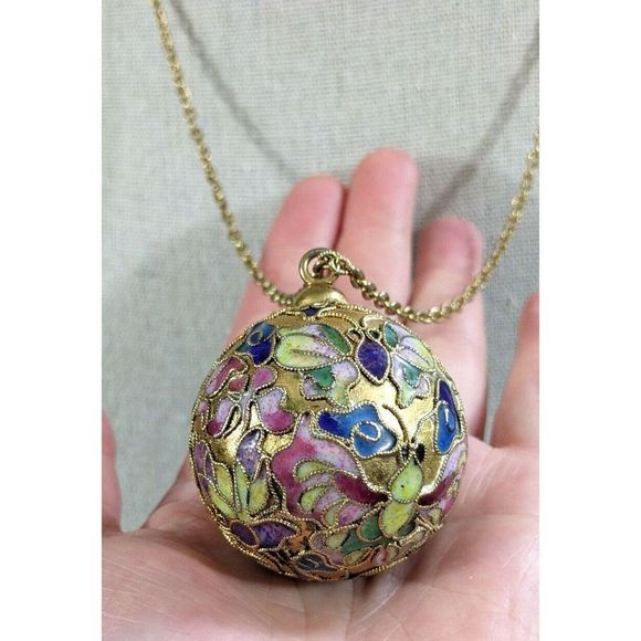 Large Globe Ball Butterfly Design Cloisonne Pendant Necklace - Picture 11 of 16